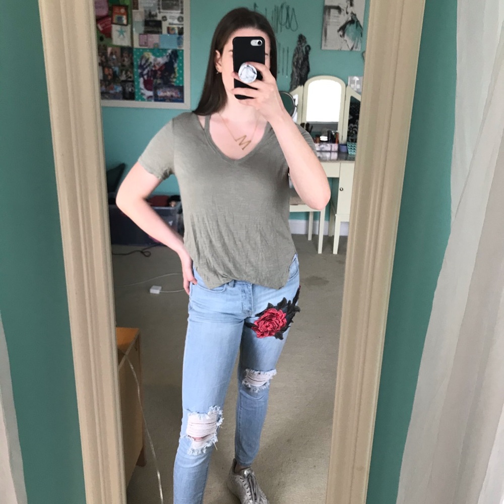 Olive green pacsun/metowe sleeve slit v neck tee